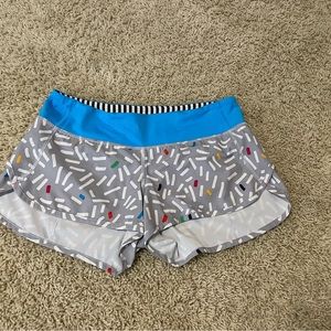 N/A🍃Lululemon shorts, size 6